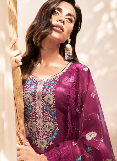 Adorable Silk Ceremonial Salwar Kameez