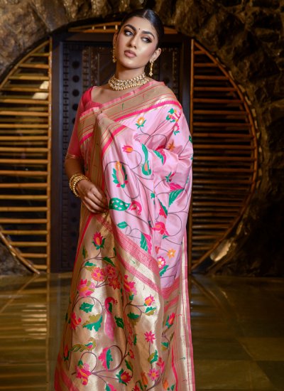 Banarasi Silk Woven Contemporary Saree in Pink
