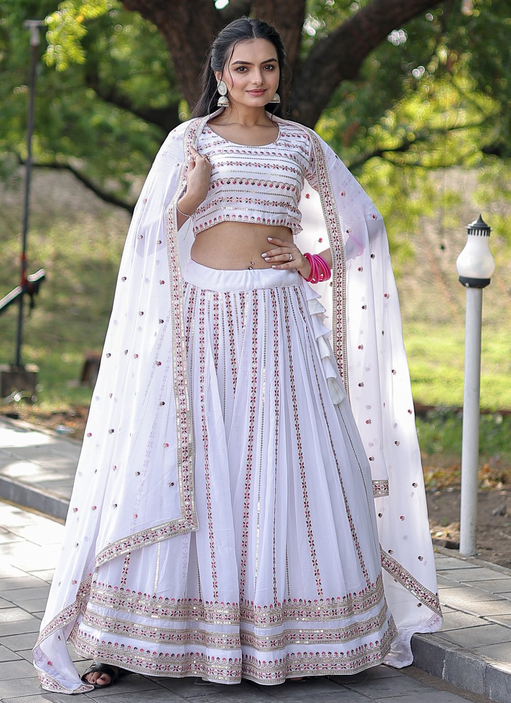 We are Obsessed with these Glimmering Mirror Work Lehengas for Mehendi  Function!