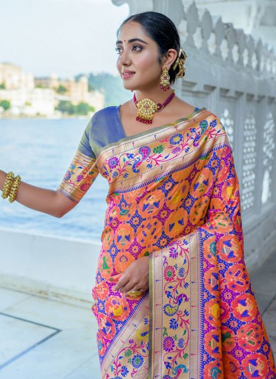 Compelling Woven Silk Contemporary Saree