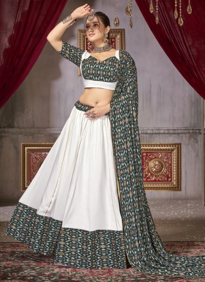 Buy Celebrity Inspired Kiara Advani White Designer Flared Lehenga With  Attached Can Can, Bridal/ Bridesmaid Lehenga Custom Stitched Blouse Online  in India - Etsy