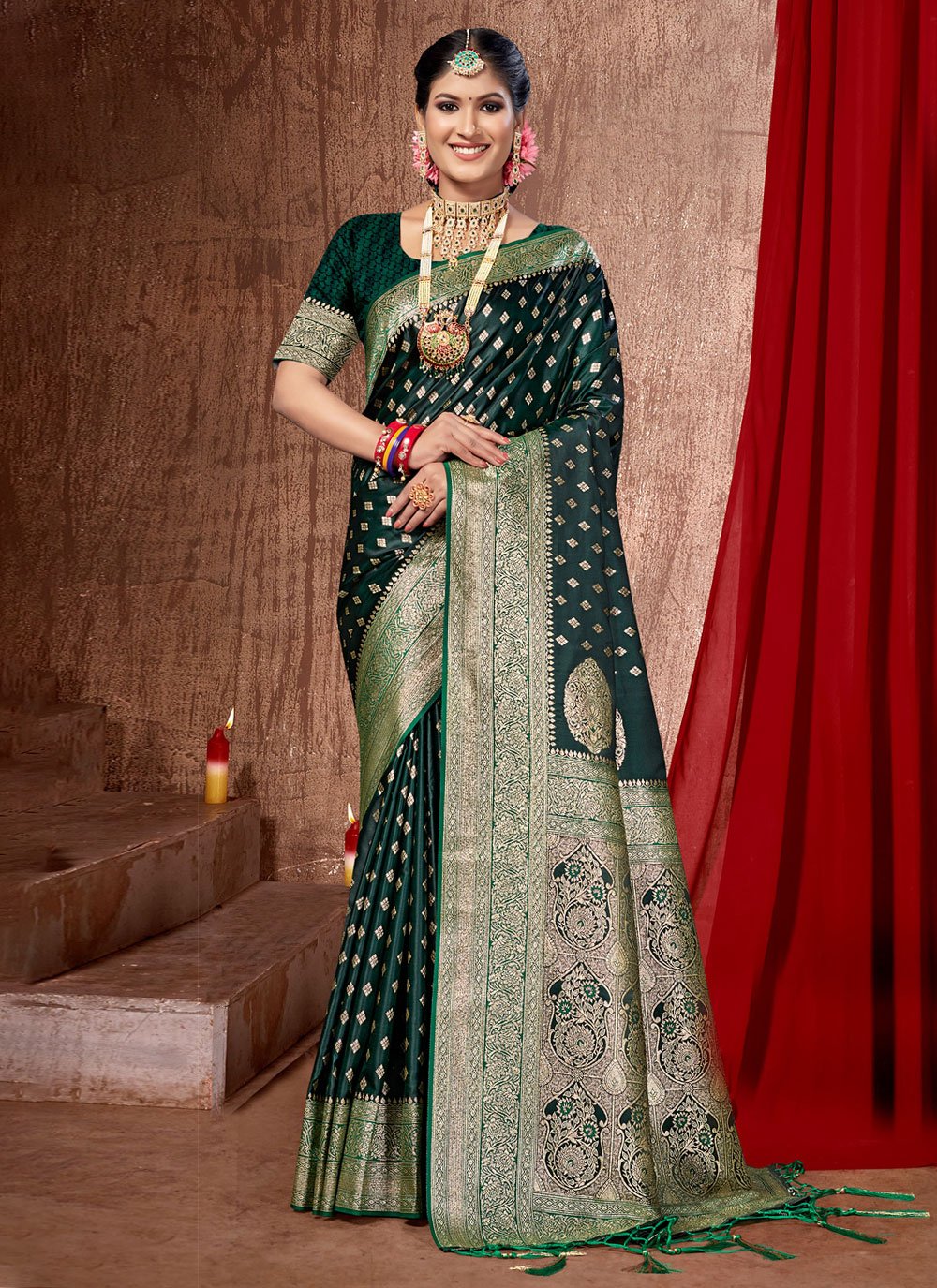 Designer Silk Sarees for Women - AndaazFashion.com