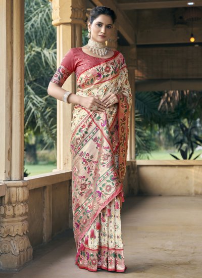 Exquisite Classic Saree For Ceremonial