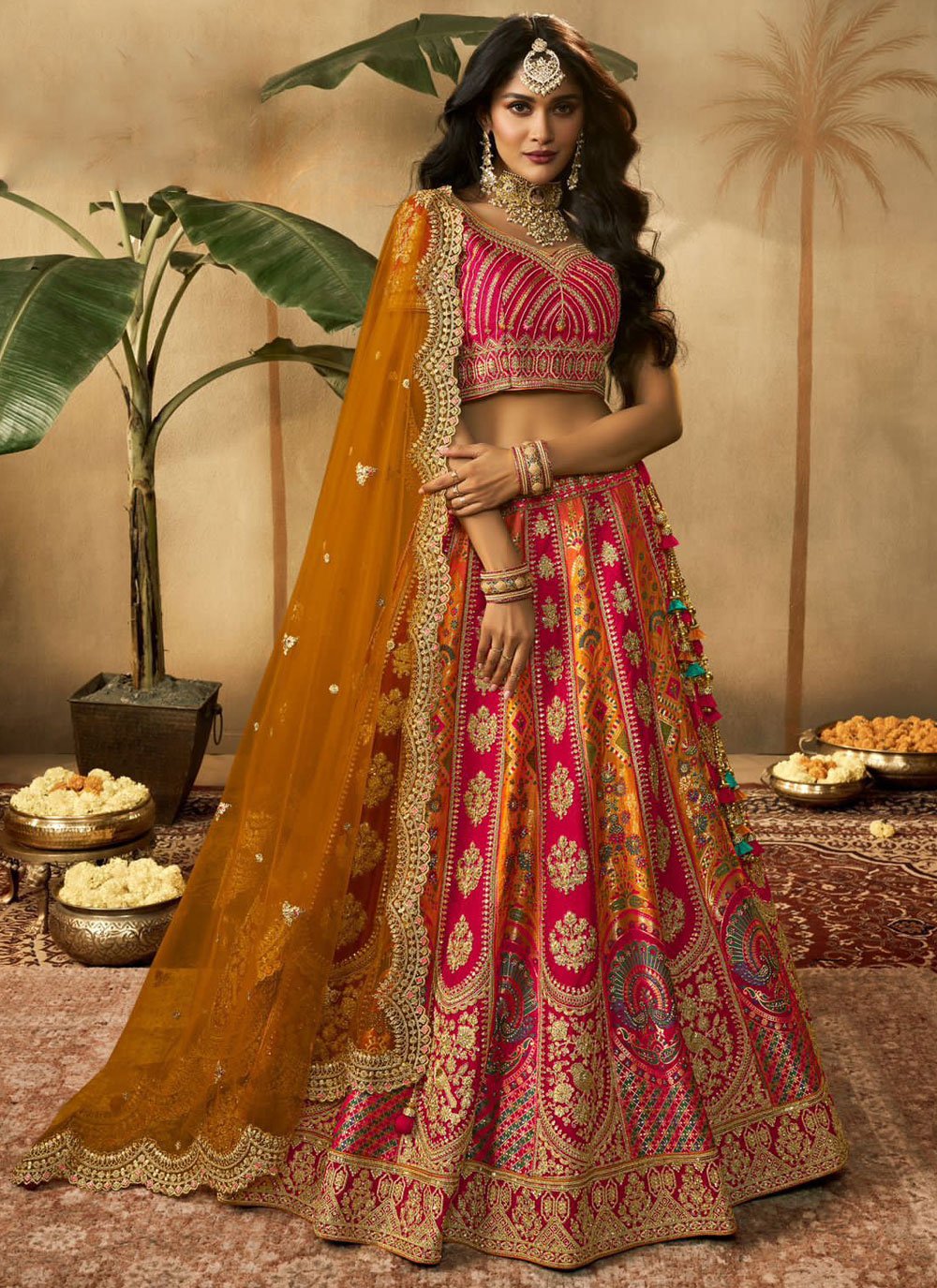 Pahadi Bride Wore Gorgeous Orange And Pink-Hued Lehenga With Traditional  'Tehri Nath'