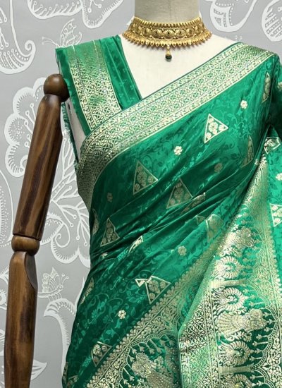 Green Jacquard Silk Weaving Trendy Saree