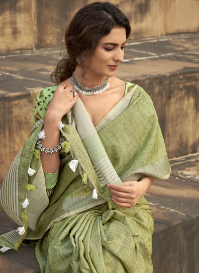 Green Print Silk Classic Saree