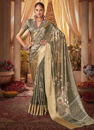 Imposing Weaving Tussar Silk Green Classic Saree