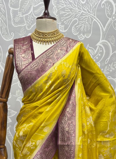 Incredible Silk Weaving Green Designer Saree