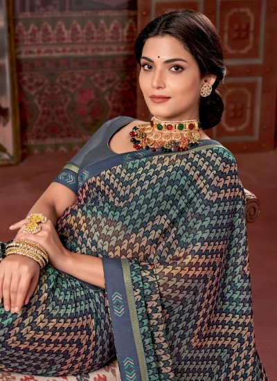 Modish Fancy Fabric Ceremonial Saree