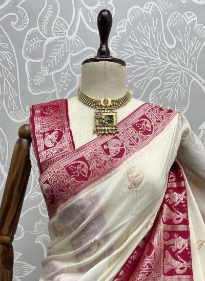 Off White Thread Work Silk Classic Saree