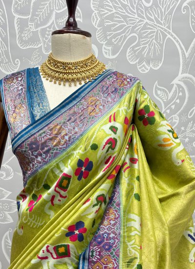 Prodigious Weaving Green Contemporary Saree
