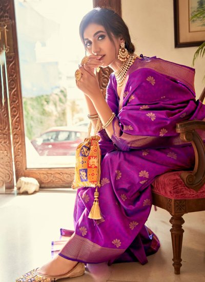 Purple Handloom silk Contemporary Saree