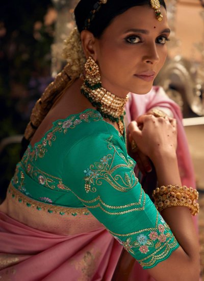 Snazzy Weaving Silk Designer Saree