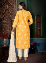 Spectacular Readymade Salwar Suit For Ceremonial