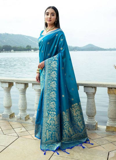 Stupendous Silk Woven Trendy Saree