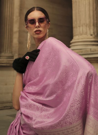 Trendy Saree Weaving Handloom silk in Pink