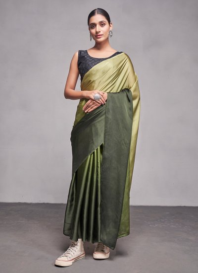 Entrancing Green Plain Classic Designer Saree