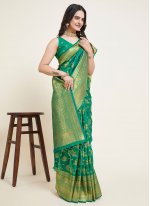 Fantastic Weaving Green Silk Silk Saree