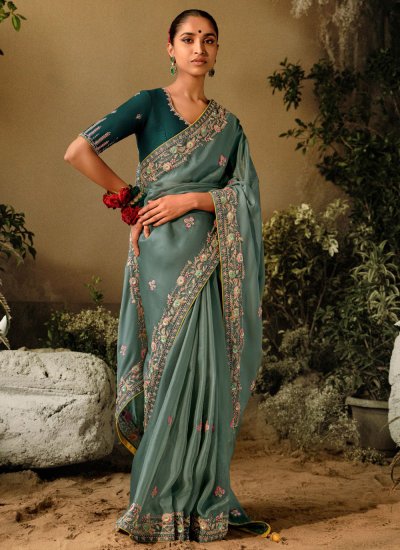 Fetching Trendy Saree For Party