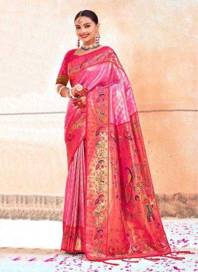 Glorious Silk Reception Traditional Saree