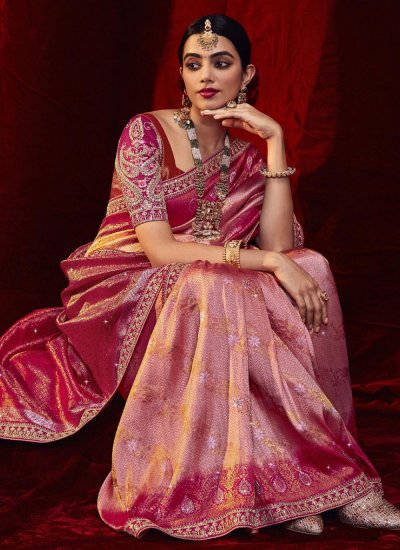 Intriguing Magenta and Pink Traditional Saree