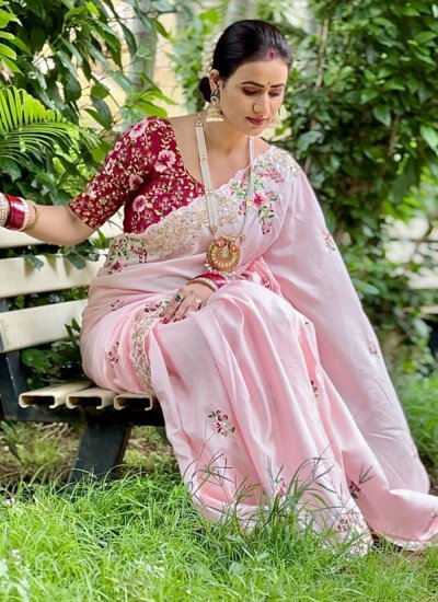 Latest Pink Party Contemporary Style Saree