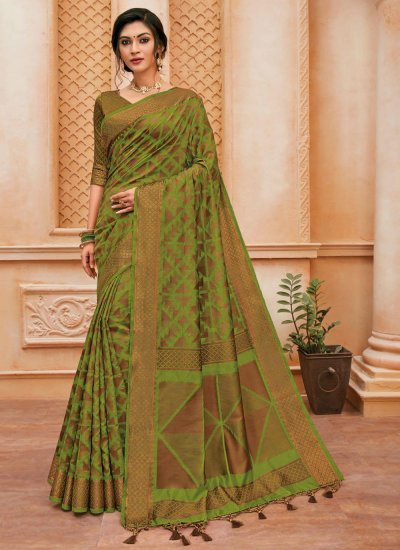 Marvelous Weaving Green Cotton Silk Traditional Saree