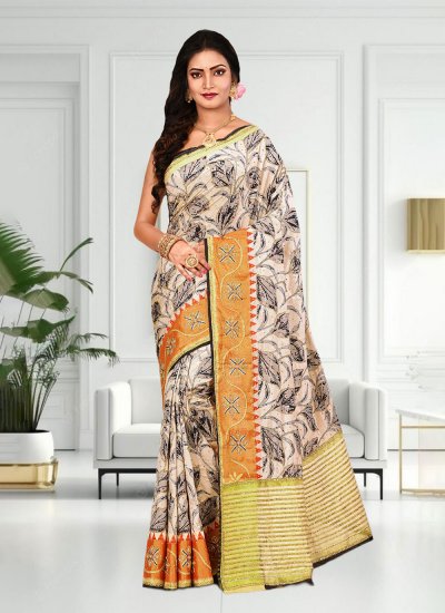 Ravishing Classic Saree For Mehndi