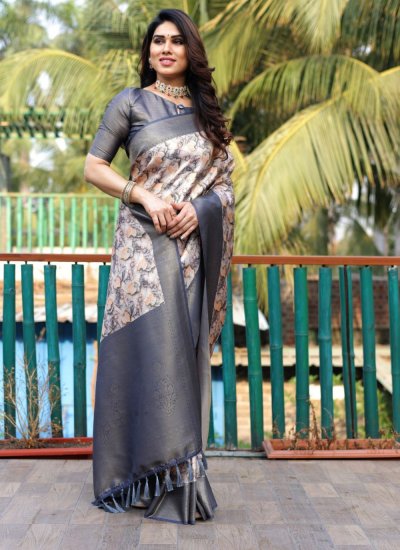 Buy Grey Silk Banarasi Woven Floral Chan Saree With Zelda Running Blouse  For Women by Priyanka Raajiv Online at Aza Fashions.