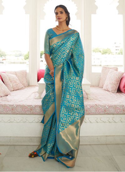 Adorning Weaving Designer Saree