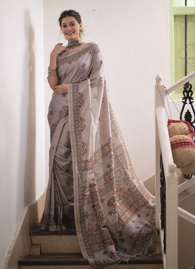 Affectionate Tussar Silk Weaving Beige Classic Saree