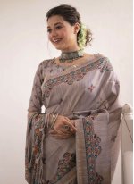 Affectionate Tussar Silk Weaving Beige Classic Saree