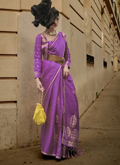 Affectionate Weaving Trendy Saree