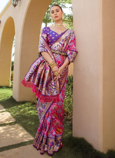 Alluring Silk Zari Contemporary Saree
