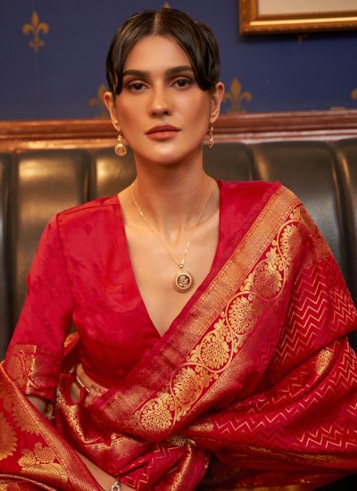 Amazing Weaving Satin Silk Red Traditional Saree