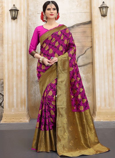 Art Silk Weaving Traditional Designer Saree in Magenta