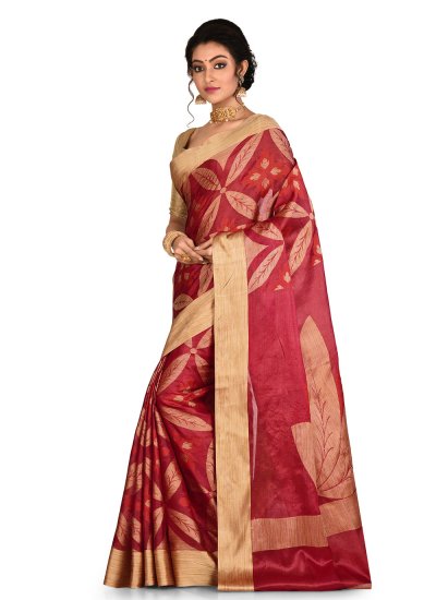 Aspiring Weaving Maroon Banarasi Silk Classic Saree