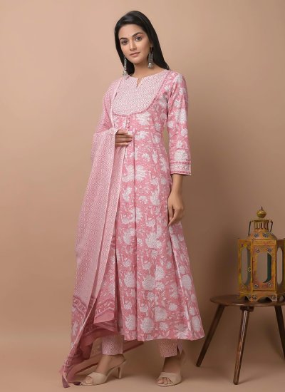 
                            Astonishing Cotton Pink Printed Salwar Kameez