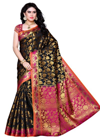 Attractive Contemporary Style Saree For Wedding