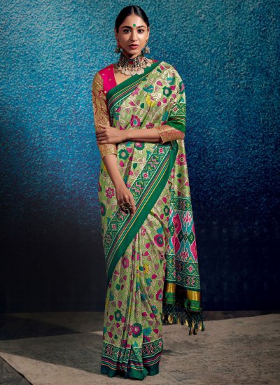Attractive Printed Contemporary Style Saree