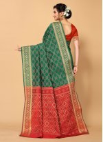 Awesome Printed Silk Blend Casual Saree