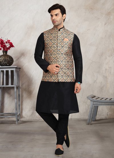 Banarasi Silk Printed Kurta Payjama With Jacket in Black