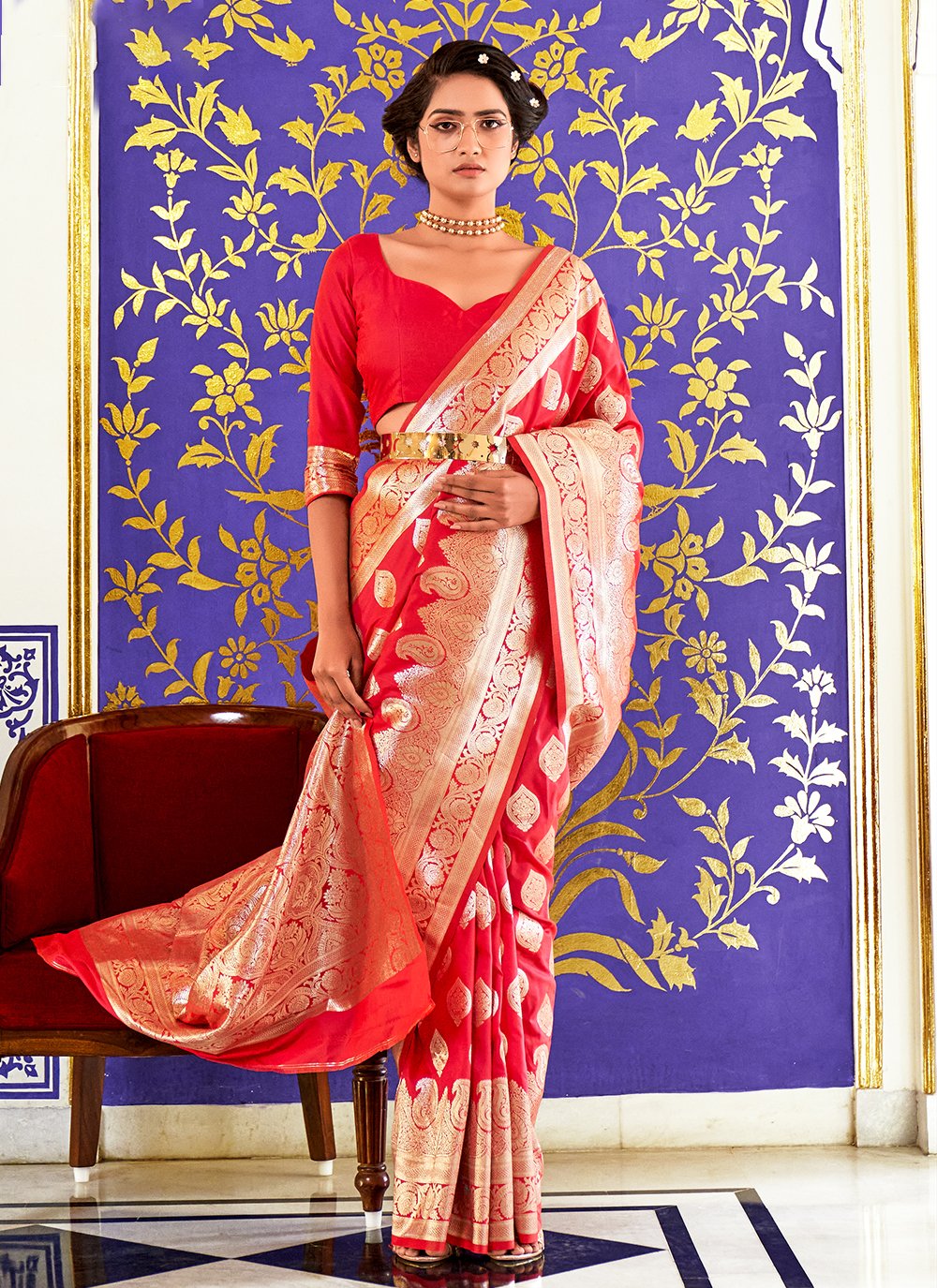 Buy Traditional Wear Red Banarasi Silk Weaving Work Saree Online