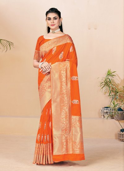 Beauteous Traditional Designer Saree For Party