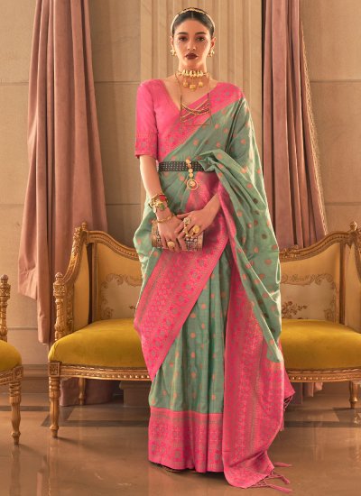Beautiful Weaving Trendy Saree