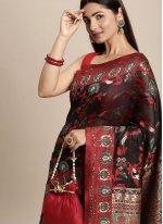 Beautiful Woven Cotton Black and Red Traditional Saree