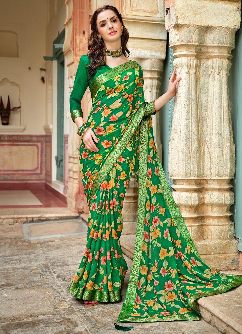 Emerald Green Floral Draped Sari Set | Mahima Mahajan – KYNAH