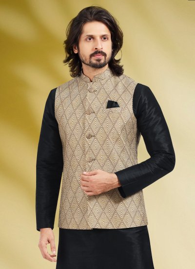 
                            Black and Cream Printed Banarasi Silk Kurta Payjama With Jacket