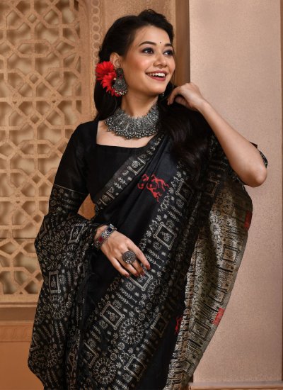 Black Woven Handloom silk Trendy Saree