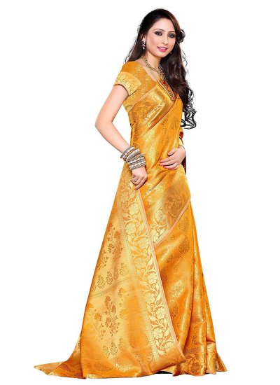 Blissful Zari Gold Traditional Saree
